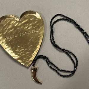 Beaded horn pendant necklace